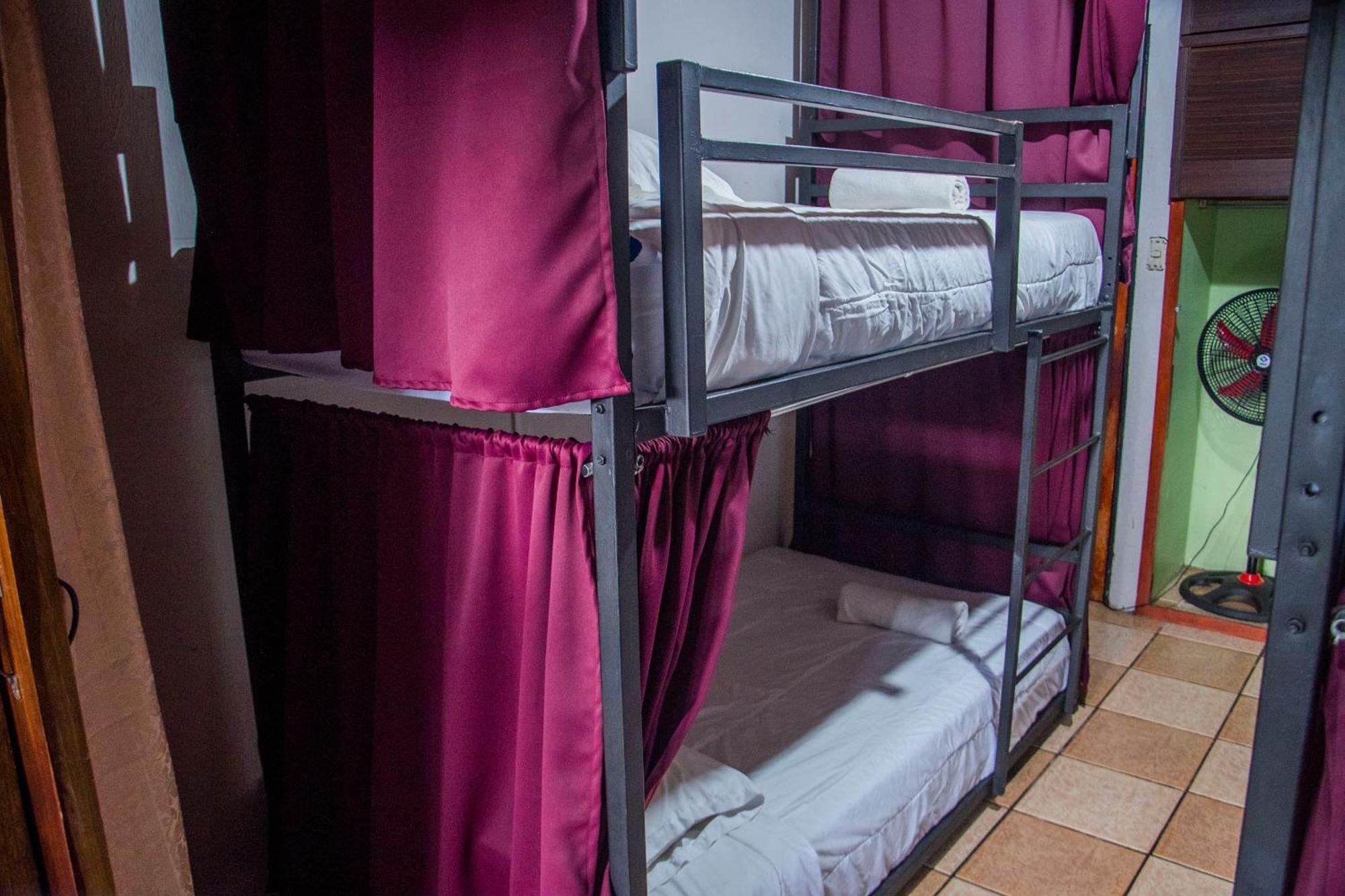 Hostal Gardens House, Airport Juan Santamaría, Alajuela, San José Alajuela
