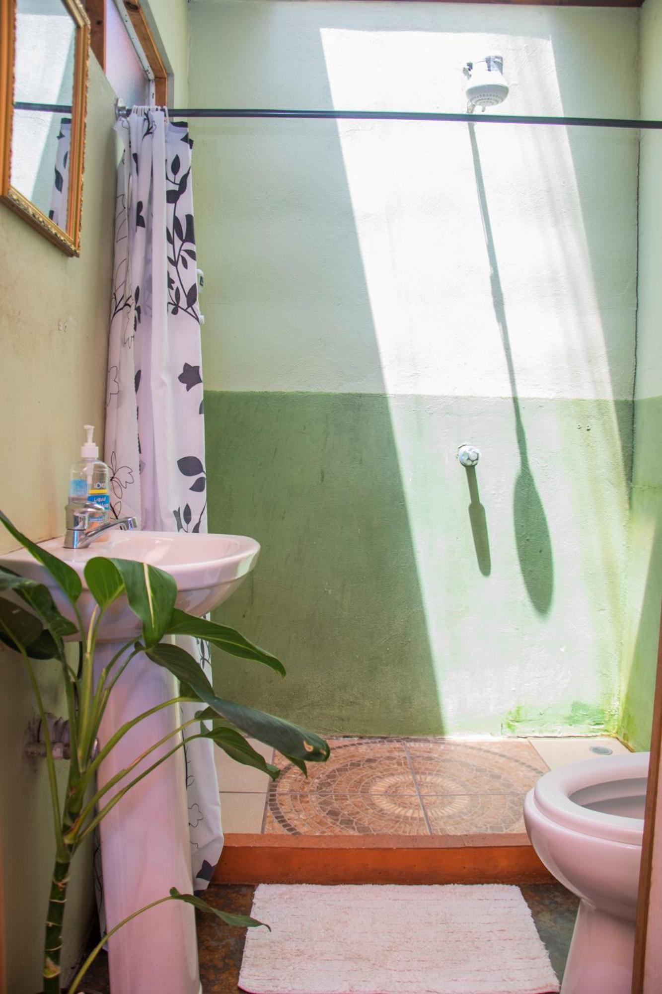 Hostal Gardens House, Airport Juan Santamaría, Alajuela, San José